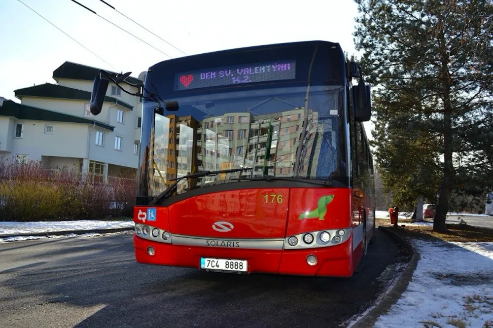 Valentýnský autobus bude vozit zamilované vzkazy již třetím rokem.