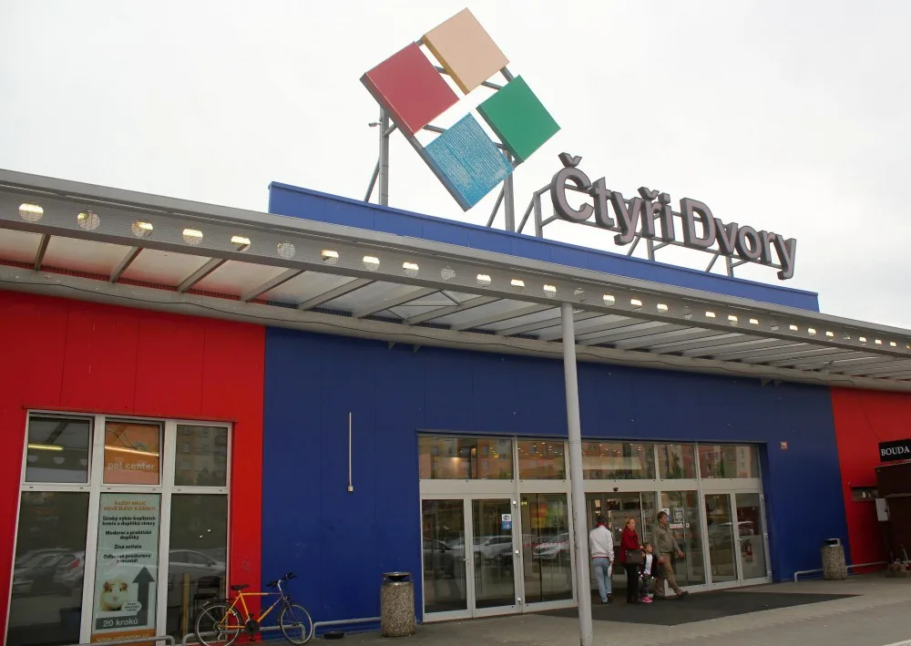 Nákupní centrum Čtyři Dvory v Českých Budějovicích.