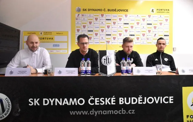 Na Střeleckém ostrově proběhla tiskovka.