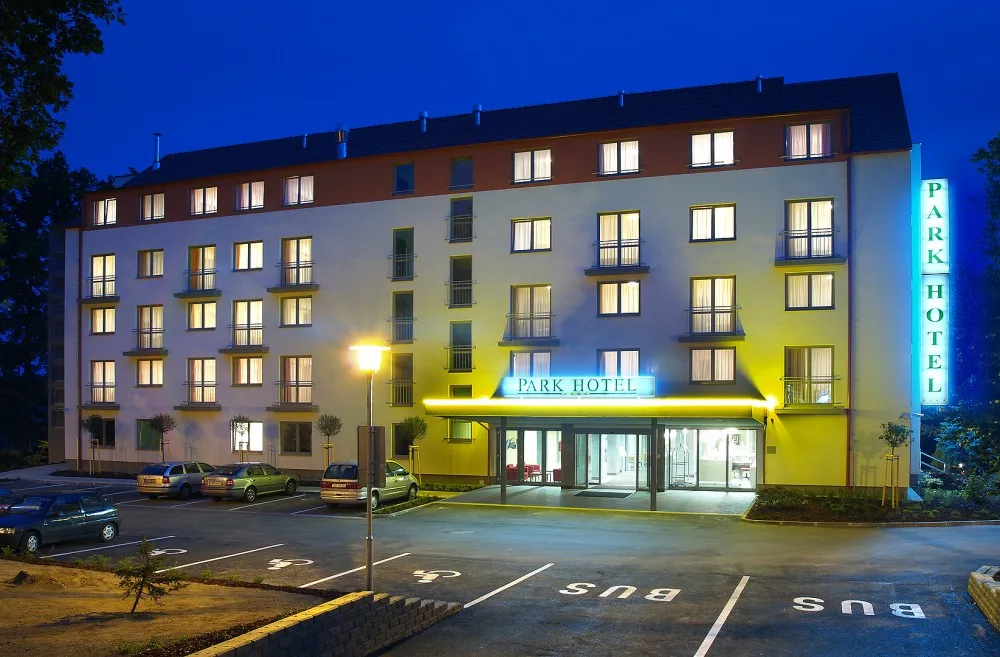 LH Parkhotel **** Hluboká.
