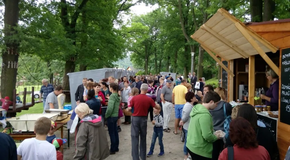 Začíná nová sezona boršovských trhů. S živou hudbou, jídlem i řemeslnými výrobky.