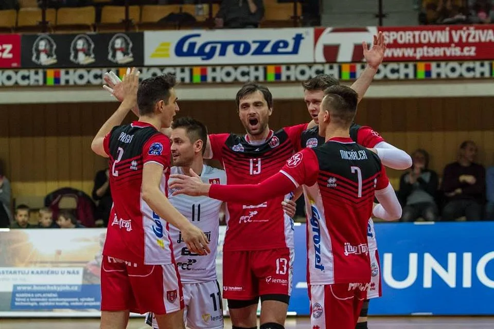 Volejbalisté Jihostroje porazili ve třech zápasech Ústí nad Labem a postupují do semifinále play-off extraligy mužů 2017/2018.