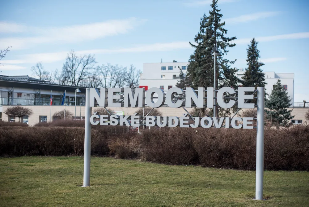 S přesunem oddělení Ústní, čelistní a obličejové chirurgie souvisí i přemístění ordinace zubní lékařské služby první pomoci.