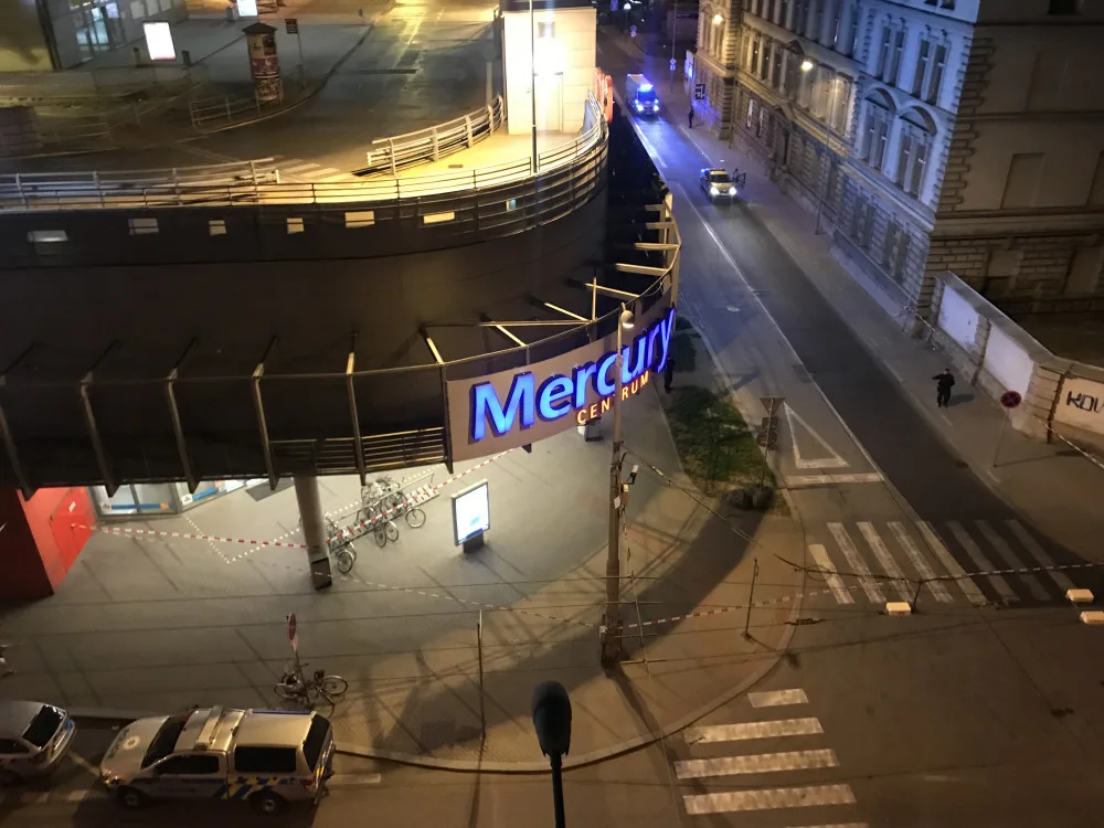 U budějckého Mercury zasahují policisté.
