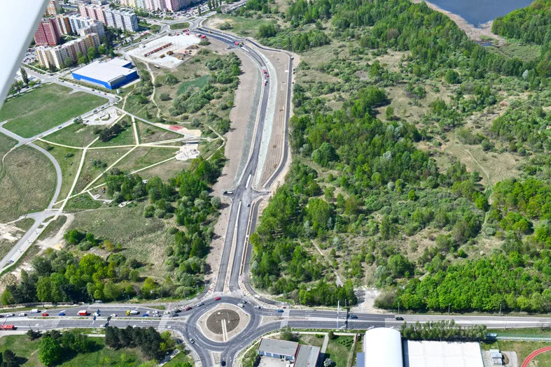Tak jsme se dočkali – Strakonická silnice a ulice Milady Horákové se konečně propojí.