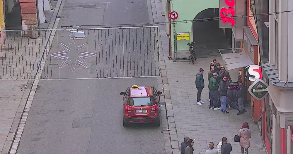 Budějčtí kriminalisté pátrají po svědcích incidentu, při kterém byl těžce zraněn muž
