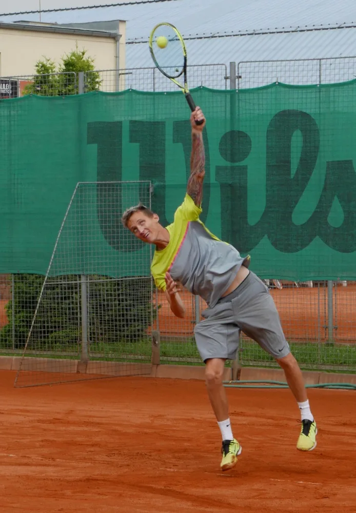 V letošní sezoně reprezentuje budějcký tenisový klub LTC Tonstav – Service v soutěžích šest týmů.