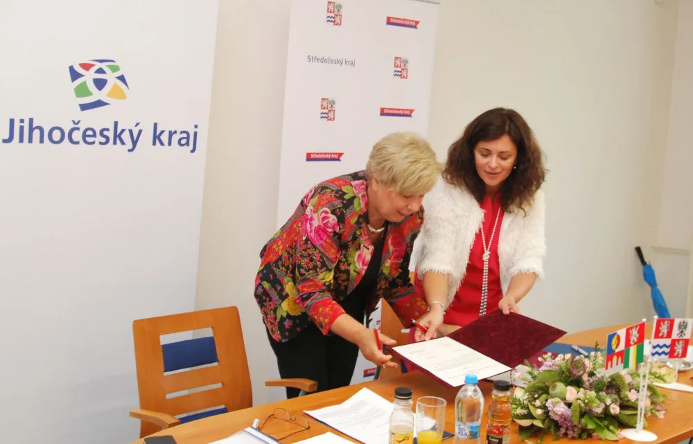 Hejtmanky Ivana Stráská a Jaroslava Pokorná Jermanová.
