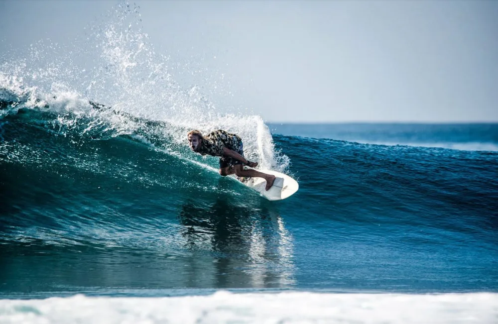 Českej surfing se vším všudy je heslem nového surfařského filmu.