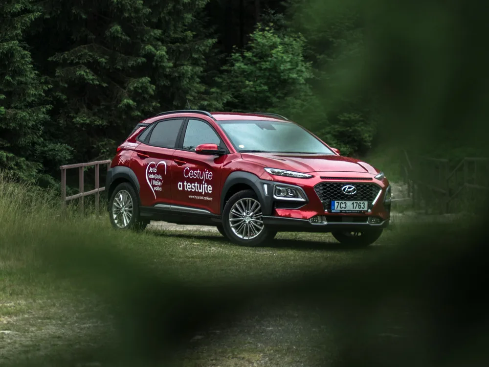 Malé SUV od Hyundaie přesvědčilo po všech stránkách. Kona se o nedostatek zájemců bát nemusí.
