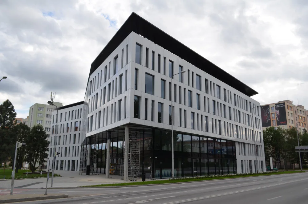 Moderní pracovní prostředí najdou v českobudějovickém PIANU mimo jiných i zaměstnanci skupiny UNICAPITAL DISTRIBUCE nebo call centra společnosti ATODA Telemarketing.