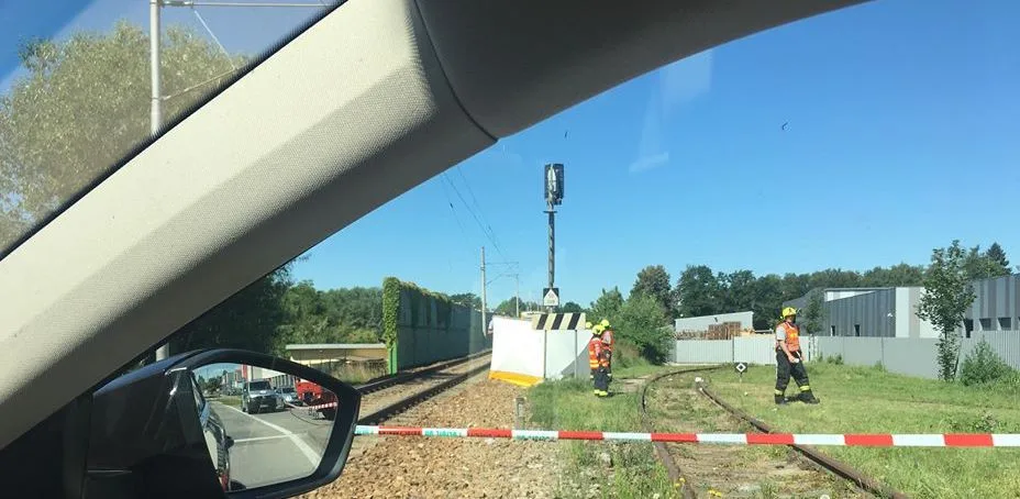 Na železničním přejezdu v budějcké Křižíkově ulici srazil vlak muže