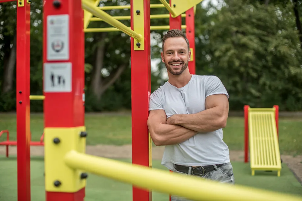 Budějce mají první workoutové hřiště. otestoval ho Lukáš Zetek.