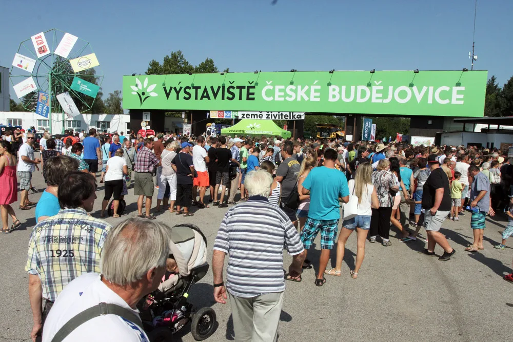 45. ročník agrosalonu Země živitelka se na Výstavišti České Budějovice  uskuteční od čtvrtka 23. do úterý 28. srpna.