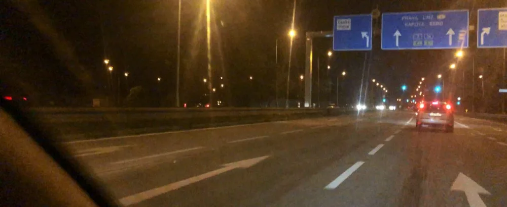 Do Českých Budějovic jelo auto v protisměru.