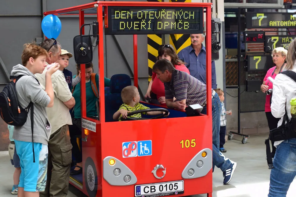 Den otevřených dveří se uskuteční v českobudějovickém dopravním podniku v sobotu 22. září.