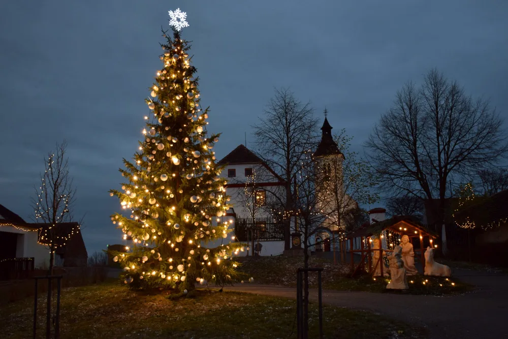 Albrechtice už žijí adventem 15.11.2018_1