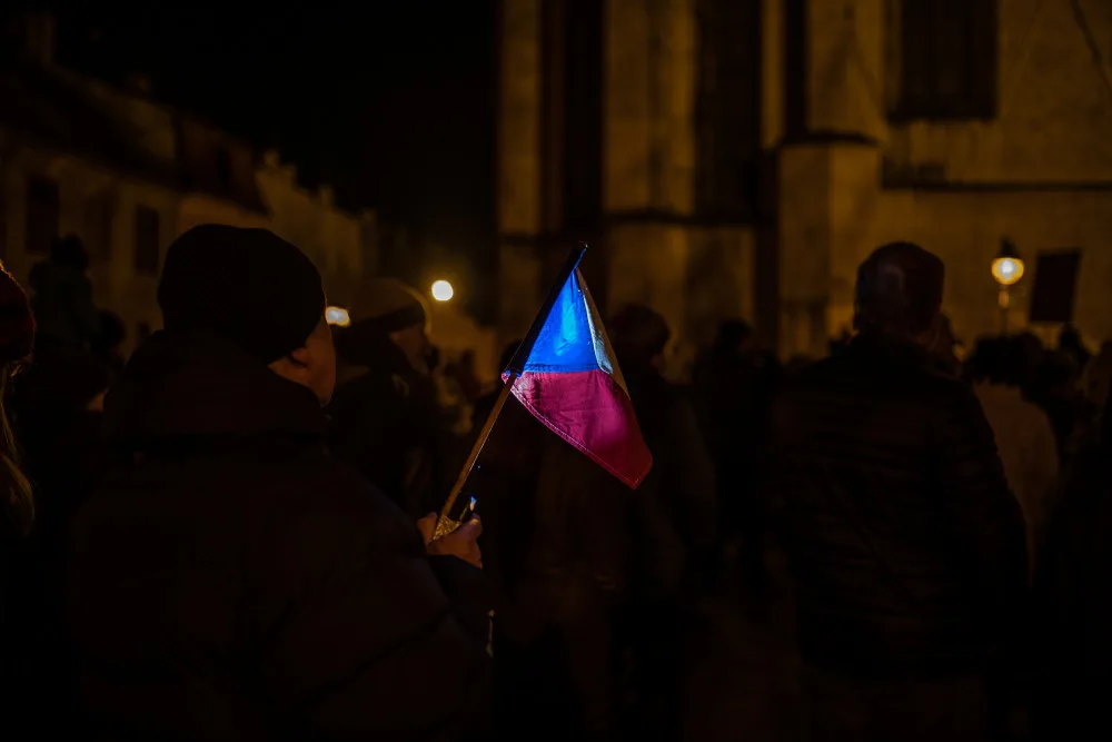 I v Budějcích si lidé připomněli Den boje za svobodu a demokracii