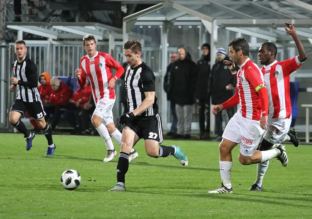 Dynamo přejelo Žižkov a přezimuje na prvním místě