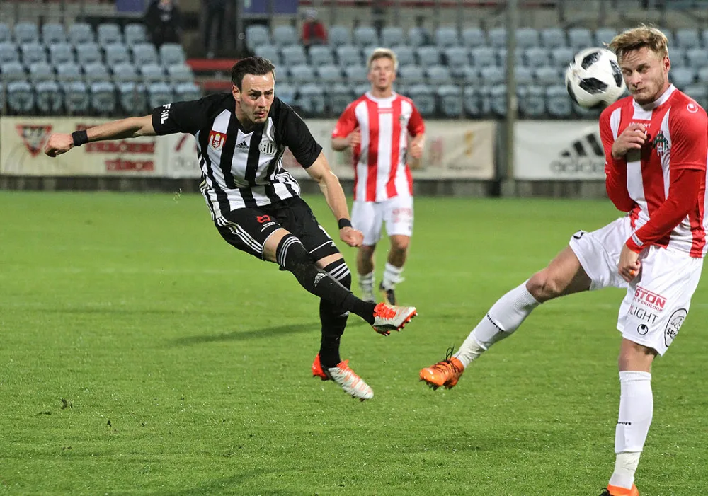Dynamo přejelo Žižkov a přezimuje na prvním místě