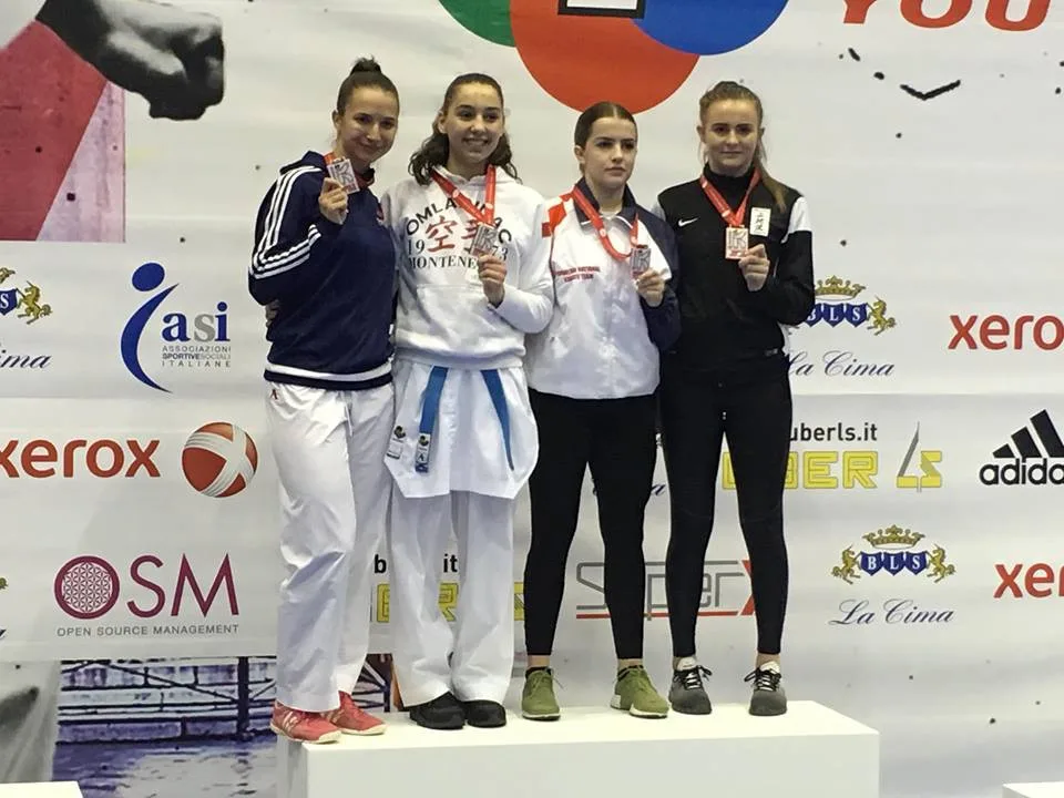 Martina Šáchová z TJ karate získala stříbrnou medaili ve světové lize