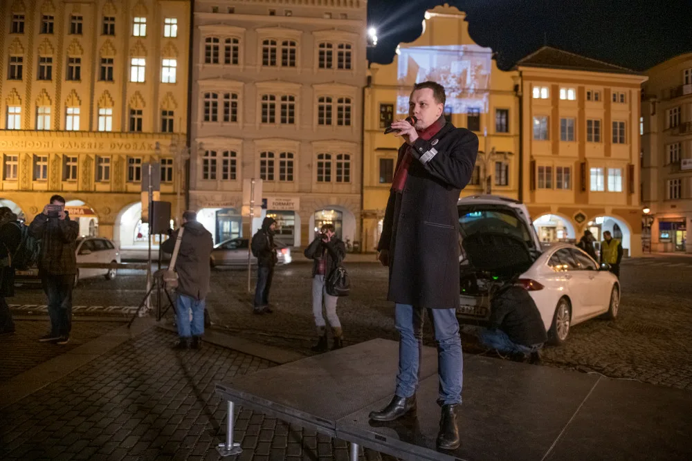 Lidé na náměstí uctili památku Jana Palacha