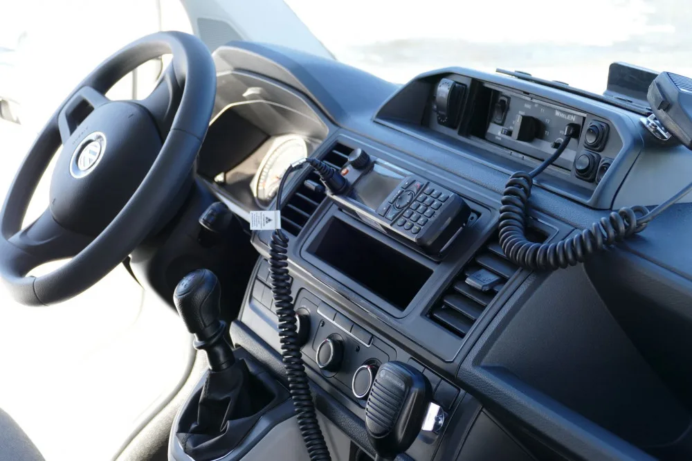 Českobudějovičtí strážníci mají nové auto, použijí ho při odchytu zvířat a opilců