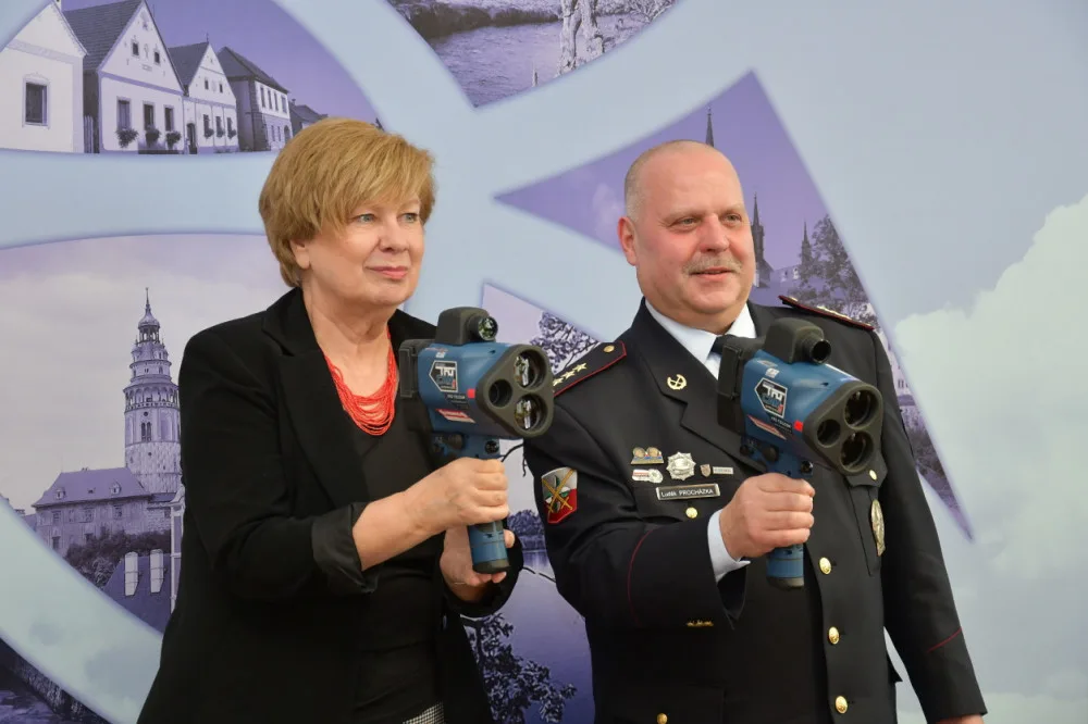 Policisté dnes dostali nové laserové rychloměry