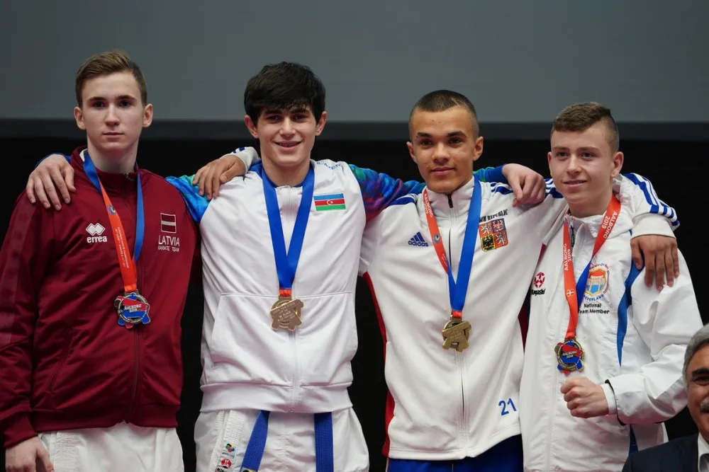 Dominik Kočandrle si veze z evropského šampionátu v olympijském karate bronz