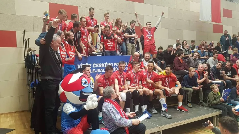 Jihostroj smetl Kladno a po osmi letech zvítězil v souboji o Český pohár