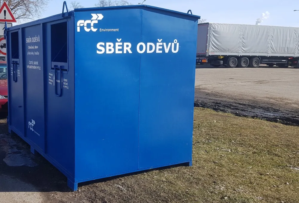 Kontejner na textil Na Dlouhé louce_