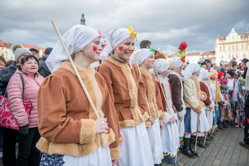 Budějckým náměstím prošel masopustní průvod