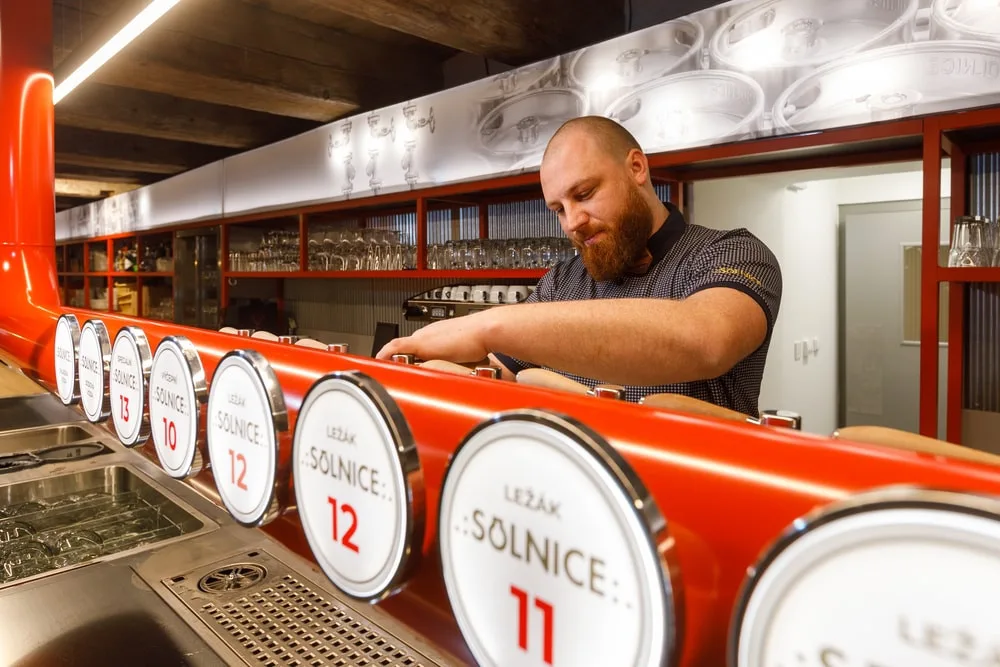 Po dvou letech rekonstrukce se v pátek 29. března otevře restaurace a pivovar Solnice