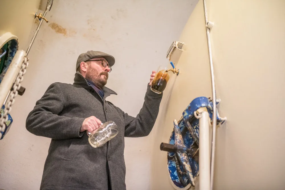 Vařit pivo může jen opravdový srdcař, říká obchodní sládek Budějovického Budvaru Aleš Dvořák