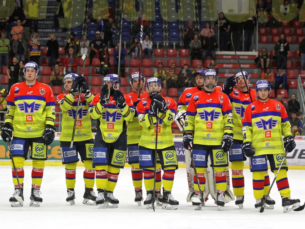SOUTĚŽ: Domácí rozlučku se sezonou obstarají Pardubice