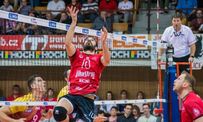 Tříhodinová dramatická bitva Jihostroje skončila v Liberci prohrou.
