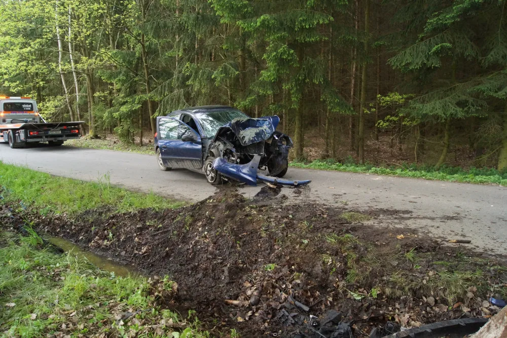 Černý týden na jihočeských silnicích. U Strachovic zemřel další člověk