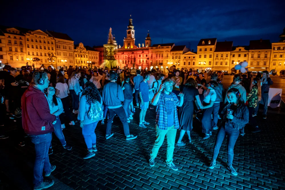 Úterní program Budějovického Majálesu nabídne cestovatelskou přednášku nebo film o alkoholismu