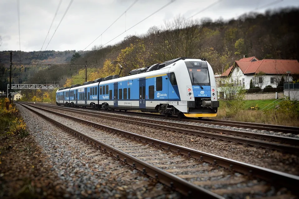 Kvůli horkému počasí je víc poruch klimatizace ve vlacích. Cestující mají nárok na odškodnění