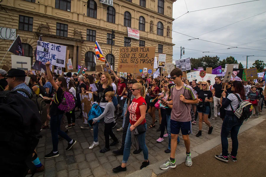 FOTO, VIDEO: Kočka, pes i kráva, mají svoje práva! Volali lidé v rámci pochodu za práva zvířat