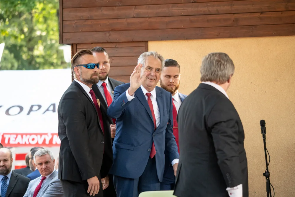 Miloše Zeman přijel na zahájení Živitelky.