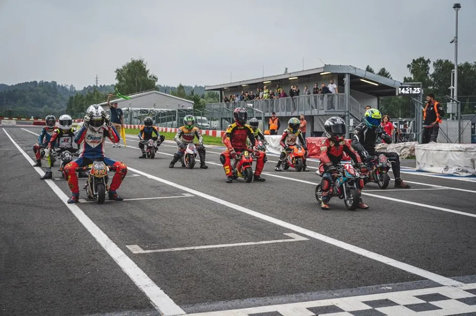 Miniracing jde do finále, v Budějcích se dnes pojedou poslední závody