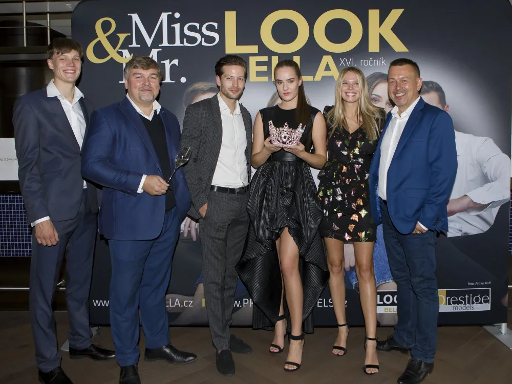 Představení korunky pro Miss Look Bella 2019