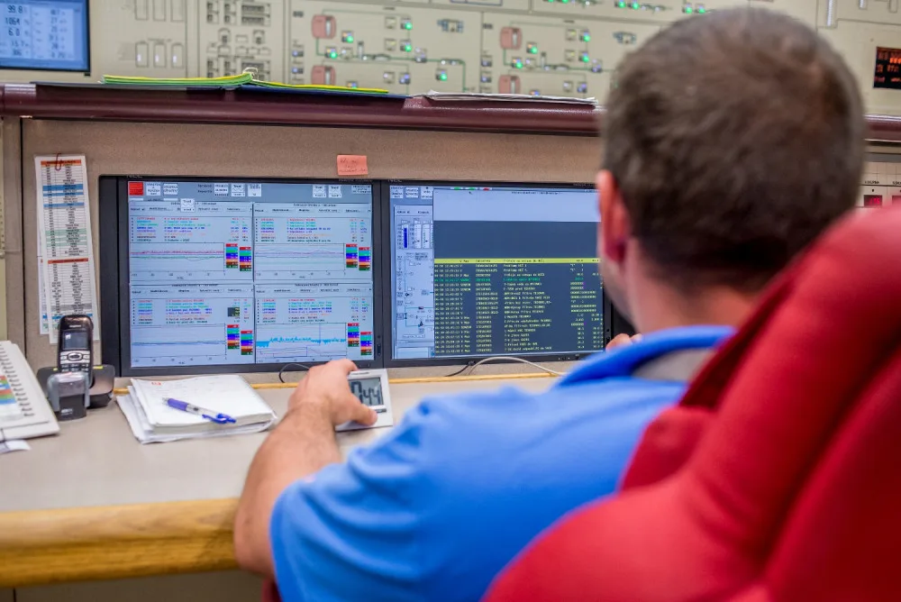 Za několik let by studenti mohli usednou do křesel blokových dozoren českých jaderných elektraren