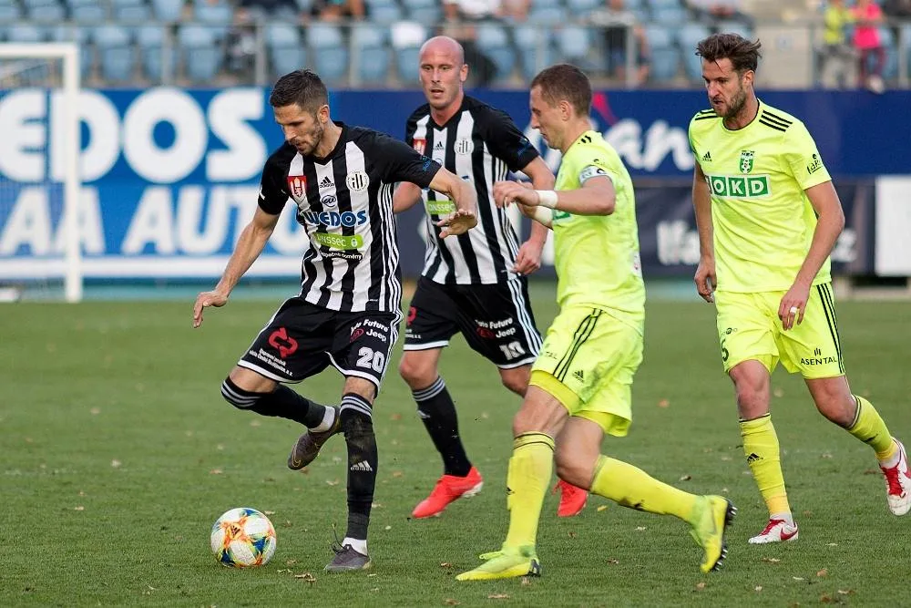 Dynamo nedalo Karviné šanci.