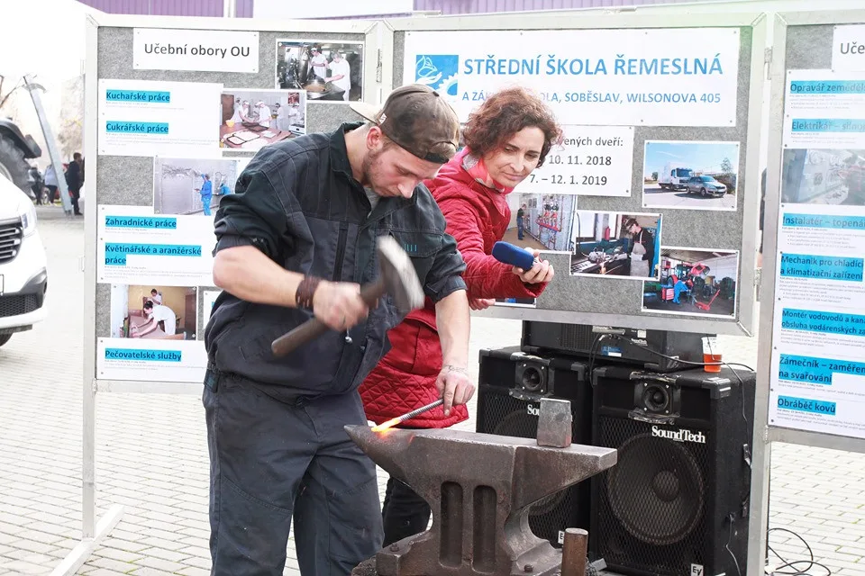 Výstava Vzdělání a řemeslo vyvrcholí sobotním programem
