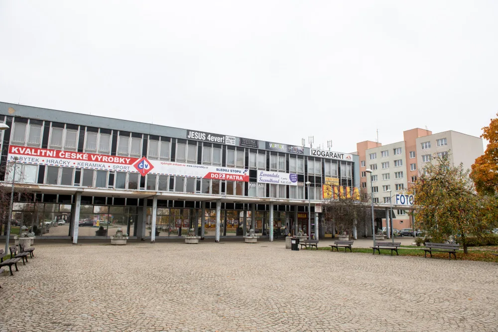 Město odstraní přístřešky na Šumavě. Jsou v havarijním stavu