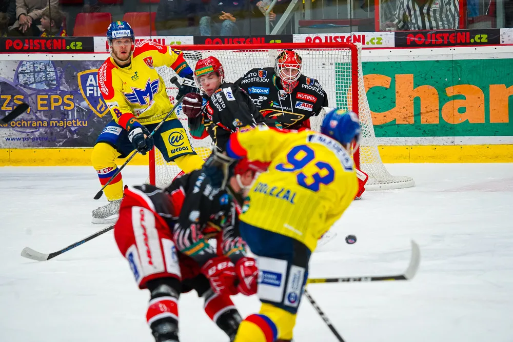 ČEZ Motor České Budějovice vs LHK Jestřábi Prostějov