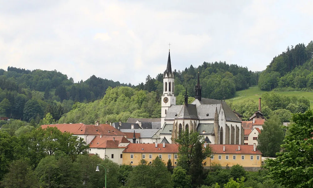 1024px-Klášter_(Vyšší_Brod)_(10)
