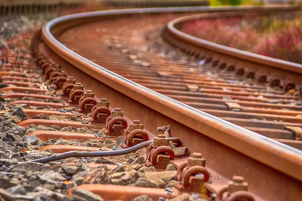 rails-3633518_960_720 (1)